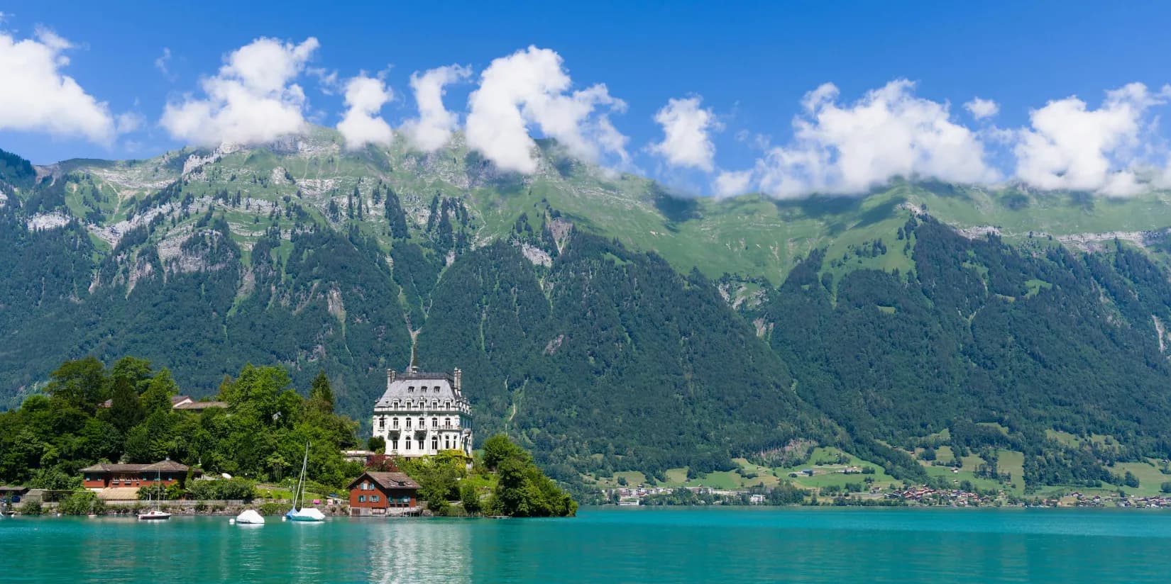 5 Reasons to Visit Switzerland at Least Once in Your Life